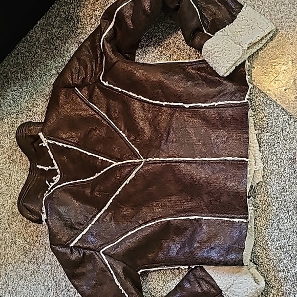 STUNNING RYU brown shearling crop bomber jacket - Picture 8 of 11